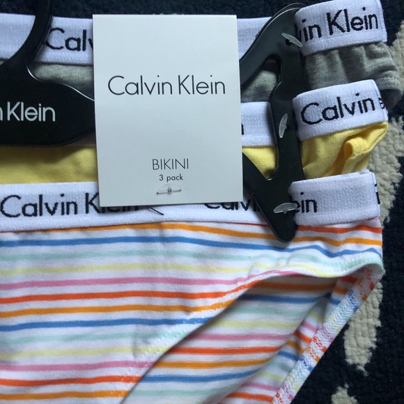 NWT $35 set of 3 Calvin Klein bikini panties underwear Sz S - Picture 7 of 13